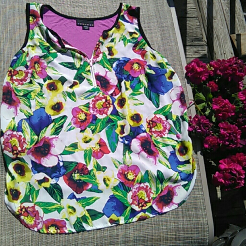 Floral Half-Zip Attention Blouse